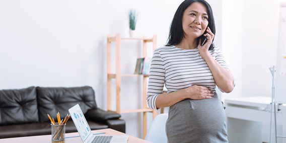 Ya se puede solicitar la devolución en el IRPF de las prestaciones por maternidad y paternidad | Sala de prensa Grupo Asesor ADADE y E-Consulting Global Group